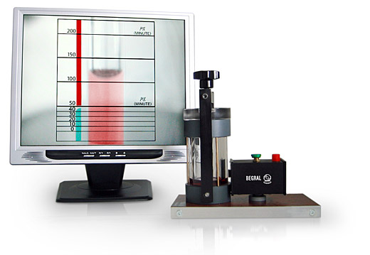 Typ M Monitor